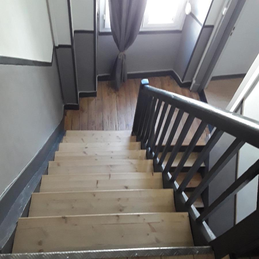 Maison De Ville Avec Garage Et Terrasse Lurdy Exteriér fotografie