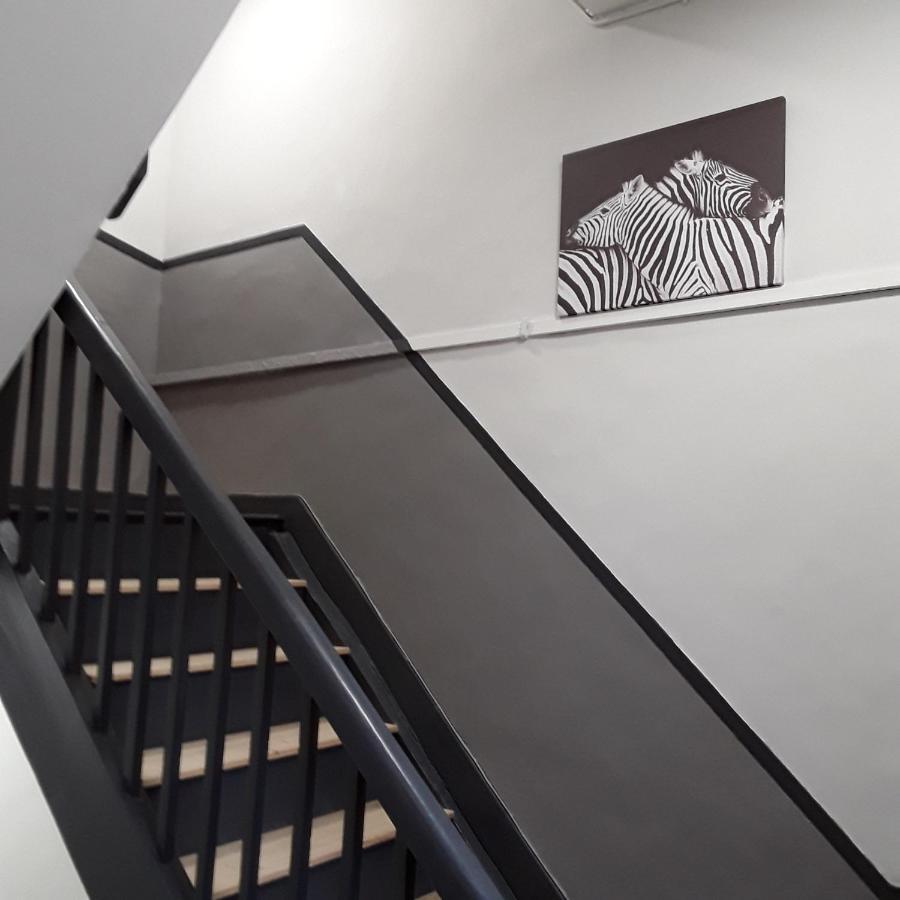 Maison De Ville Avec Garage Et Terrasse Lurdy Exteriér fotografie
